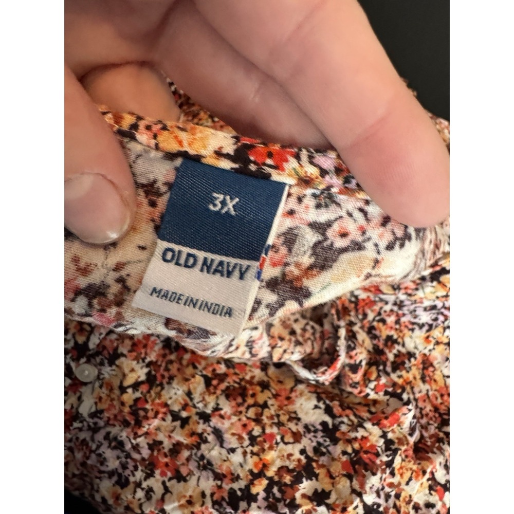 Old Navy Size 3X Ditsy Floral V-Neck Top Long Sleeve Smocked Cottagecore‎ - Picture 9 of 9
